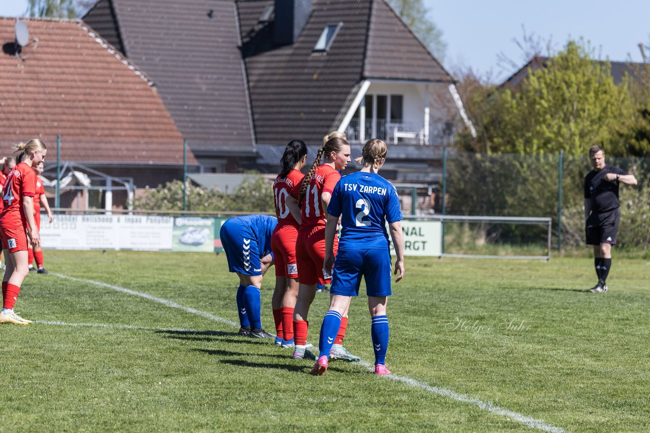 Bild 172 - F TSV Zarpen - Holstein Kiel II : Ergebnis: 2:6